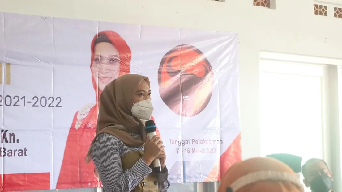 Agenda Reses II DPRD Jabar Hj Nia Purnakania Sapa Masyarakat Desa Bojong Emas Solokan Jeruk