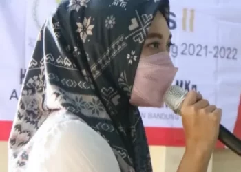 Awali Reses II Tahun 2021-2022, DPRD Jabar Hj Nia Purnakania Kunjungi Desa Jatisari Cangkuang