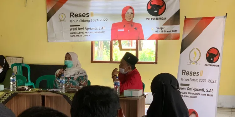 Serap Aspirasi Masyarakat, Anggota DPRD Jabar Weni Dwi Aprianti Gelar Reses II di Kecamatan Cijati Cianjur Selatan