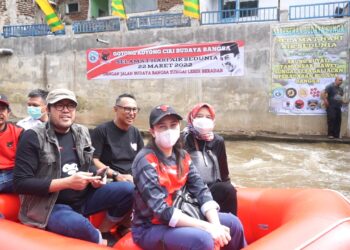 Ono Ajak Masyarakat Ubah Sungai Jadi Halaman Asri dan Indah