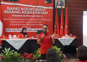 Nico Siahaan Kritisi Distribusi Set Top Box Gratis Dari Kominfo