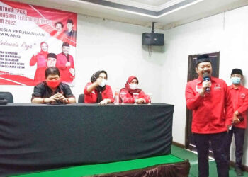 DPC PDI Perjuangan Karawang Menggelar Malam Renungan, Sekaligus Menutup Kegiatan PKP PPPT Angkatan Ke II
