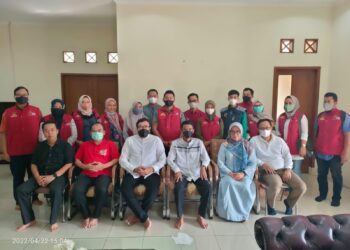 Safari Ramadhan ; Ono Surono Kunjungi Pesantren Hingga Diskusi Dengan Pendamping PKH dan Mahasiswa