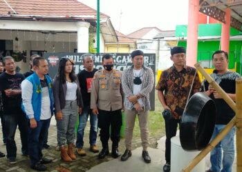 Kang Pipik Prakarsai Kegiatan Bulan Menggambar Di Karawang