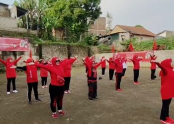 Upaya Pecahkan Rekor MURI, DPC PDI Perjuangan Kabupaten Bandung Barat Gelar Senam Sicita