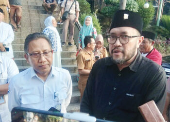 Ono Prihatin Nelayan Jual Ikan Untuk Dibelikan Mie Instan