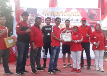 Juni Bulan Bung Karno, Kader PDI Perjuangan Kabupaten Bekasi Gelar Kegiatan Olahraga