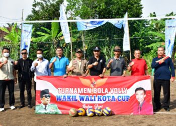 Peringatan Bulan Bung Karno Dimeriahkan dengan Turnamen Voli Wakil Wali Kota Cup 2022