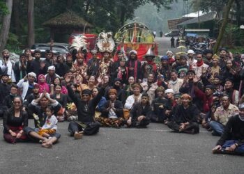 Budaya dan bencana: sangat urgen bagi BAGUNA Jawa barat di Ngertakeun Bumi Lamba