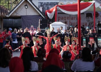 Ratusan Seniman dan Budayawan Hadiri Peringatan Bulan Bung Karno yang Digelar DPD TMP Jawa Barat