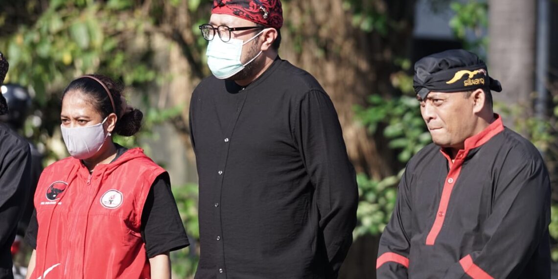 Bulan Bung Karno, PDI Perjuangan Sumedang Tampilkan Pagelaran Seni Khas Jabar