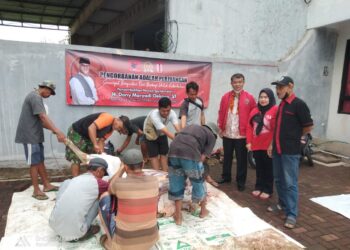 Berkah Idul Adha, PDI Perjuangan Kota Tasikmalaya Bagikan Daging Qurban untuk Kader