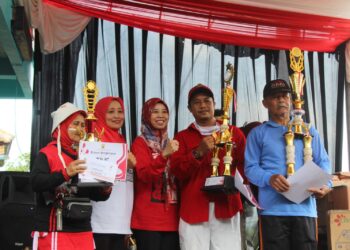 Ineu Purwadewi Sundari Ikut Memeriahkan Perayaan HUT RI Ke-77 di Desa Kutamandiri Sumedang