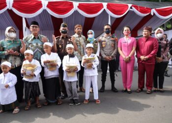 Sambut Hari Jadi Kuningan ke 524, Pemkab Kuningan Gelar Bakti Sosial Sunatan Massal dan Donor Darah