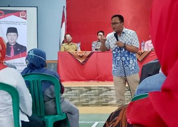 Bedi Budiman Kupas Filosofi Lagu Sabilulungan dan Manuk Dadali Bersama Warga Ciamis