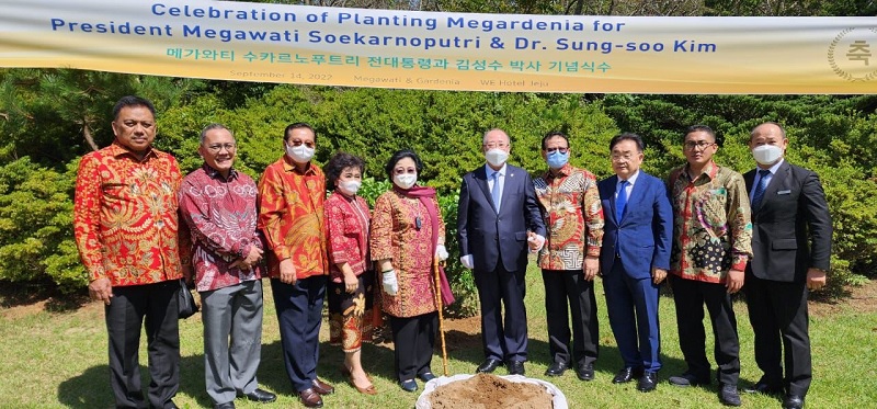 Megawati Tanam Pohon di Jeju, Ada Makna Hubungan RI-Korea