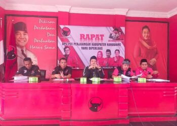 Jelang Pemilu , PDI Perjuangan Karawang Laksanakan Rapat DPC Yang Diperluas
