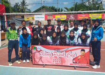 Peringati Hari Sumpah Pemuda , Taufik Ismail Gelar Turnamen Bola Voly Kang Pipik Cup 2022