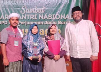 Kontingen DPC Bamusi Kabupaten Cirebon Juara 1 Lomba MHQ Putri Tingkat Jabar