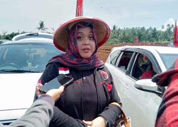 DPC PDIP Majalengka Gelar ‘Tanam Serentak Kebun Rakyat’ Sebagai Bentuk Peduli Terhadap Rakyat