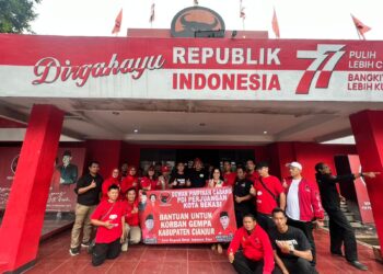 DPC PDI Perjuangan Kota Bekasi Salurkan Bantuan Logistik di Lokasi Gempa Cianjur