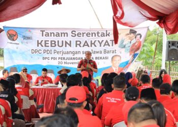 DPC PDI Perjuangan Kota Bekasi Gelar Penanaman Bibit serentak se-Jawa Barat di Kebun Rakyat