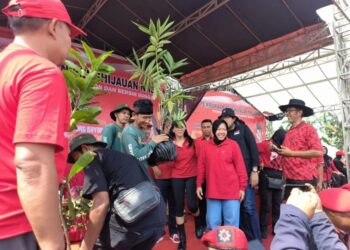 Peringati HUT PDI Perjuangan ke-50, DPC PDI Perjuangan Kabupaten Bekasi Gelar Penanaman Pohon
