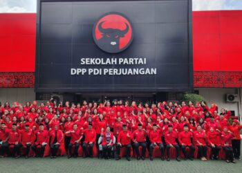 Megawati Buka Pendidikan Kader Perempuan PDI Perjuangan