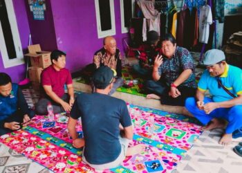 Natala Salurkan Bantuan Korban Banjir di Desa Sukamakmur