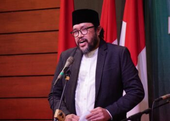 Ono Surono Soroti Video Viral Pengurus DKM Al-Jabbar Tenteng Senjata