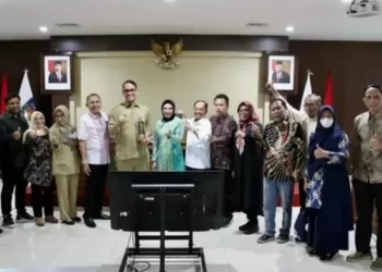 Hj Ijah Hartini Bersama Rombongan Pansus III DPRD Jabar Lakukan Konsultasi Ke Kemendagri