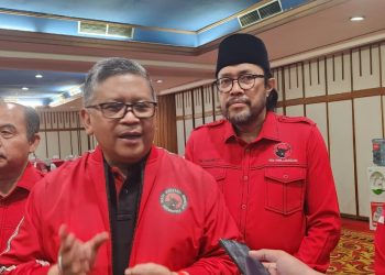Soal Cawapres Ganjar, Hasto Kristiyanto Sebut Ridwan Kamil Miliki Persepsi Positif dari Masyarakat