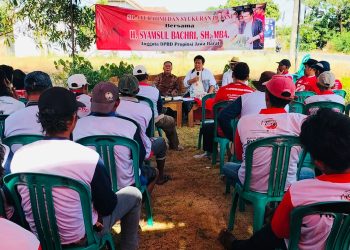 Anggota DPRD Provinsi Jawa Barat Syamsul Bachri Konsolidasi Capres Ganjar Pranowo Bersama Gapoktan Drunten Wetan