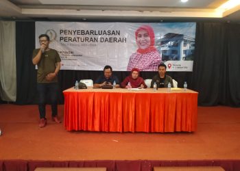 DPRD Jabar Hj Iis Turniasih Laksanakan Penyebarluasan Perda di Kabupaten Karawang