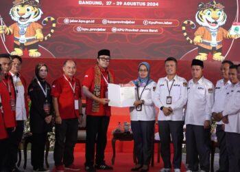 Detik Terakhir, PDI Perjuangan Daftarkan Jeje-Ronald di Pilgub Jabar