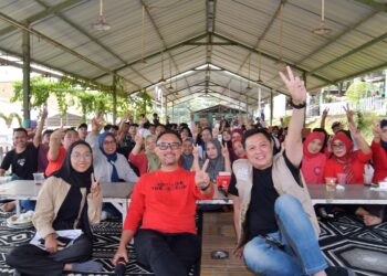 Bertemu Milenial di Kabupaten Bandung Barat, Ronal Surapradja Jawab Keresahan Generasi Muda