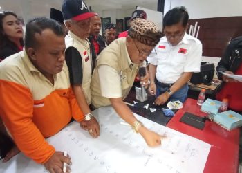 Setia pada Partai dan Megawati Soekarnoputri, Relawan Baguna Jabar Bubuhkan Cap Jempol Darah