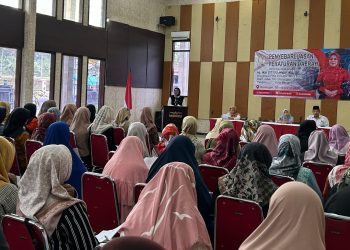 Ika Siti Gelar Sosialisasi Perda Jawa Barat tentang Penyelenggaraan Pesantren, Fokus Peningkatan Peran Pesantren dan Masyarakat dalam Membangun Negeri