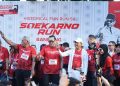 Meriah, Ribuan Pelari Ikuti Soekarno Historical Fun Run