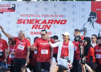 Meriah, Ribuan Pelari Ikuti Soekarno Historical Fun Run