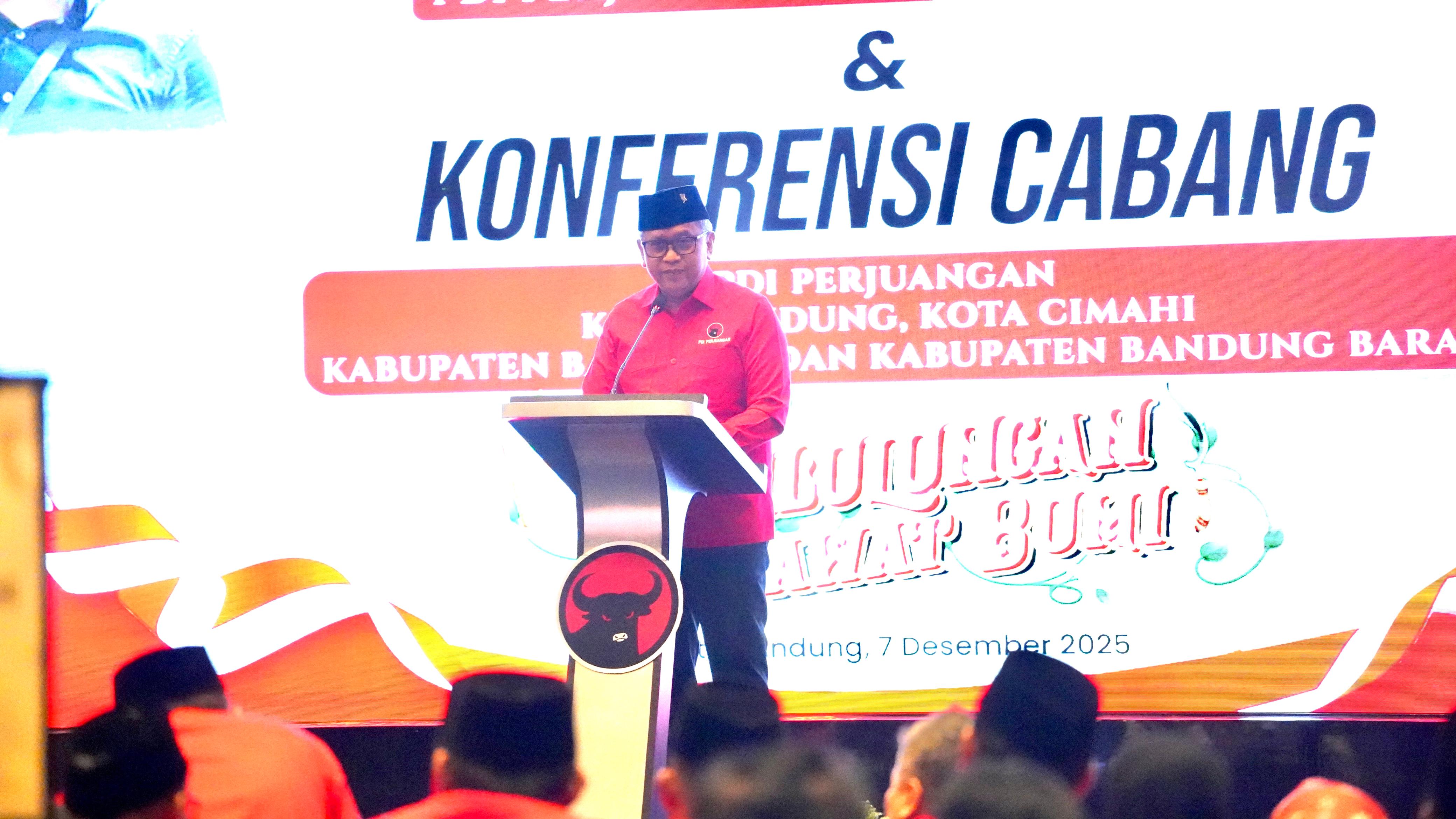 PDI Perjuangan Jabar Salurkan Bantuan Rp1 Miliar untuk Korban Banjir dan Longsor di Sumatera